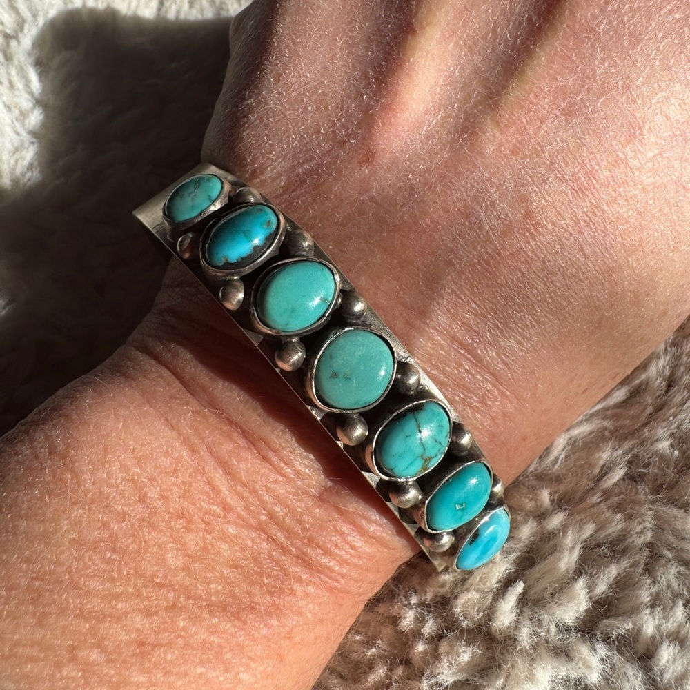 AUTHENTIC PAUL LIVINGSTON TURQUOISE CUFF STERLING SILVER